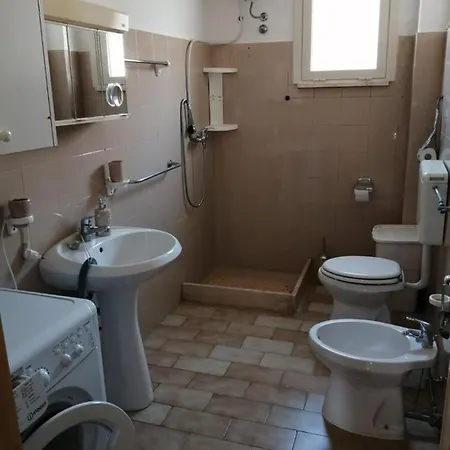 Vakantiehuis Ticia A 100 Metri Dalla Con Parcheggio Privato Lido Marini