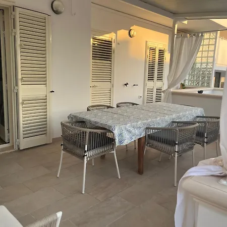 Ticia A 100 Metri Dalla Con Parcheggio Privato Casa vacanze Lido Marini